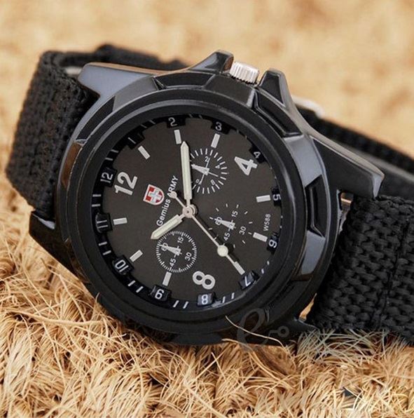 Quartz Analogue Watch Comfortable Black Material Strap
