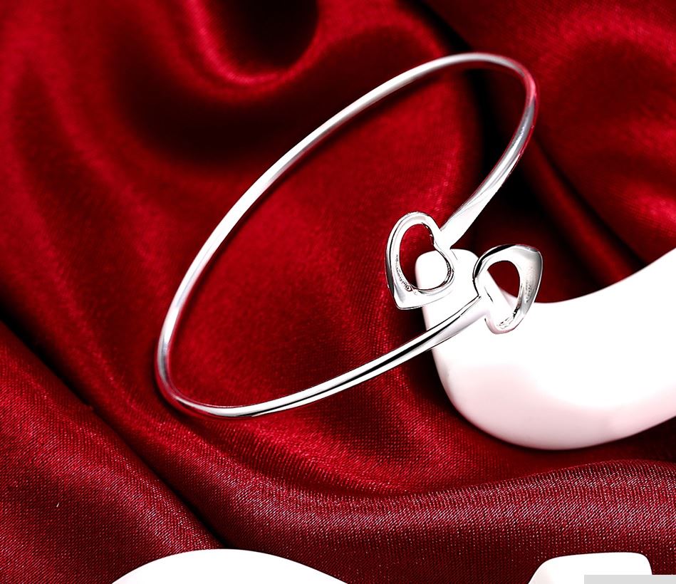 Women's Ladies Girls Thin Slim Love Heart Bangle Silver Plated Bracelet Jewellery Gift Christmas