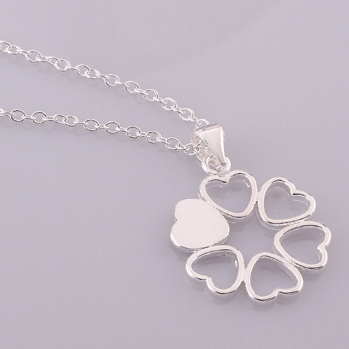 Women's Ladies Love Heart Necklace Silver Plated Flower Shape Christmas Gift Present BG1732