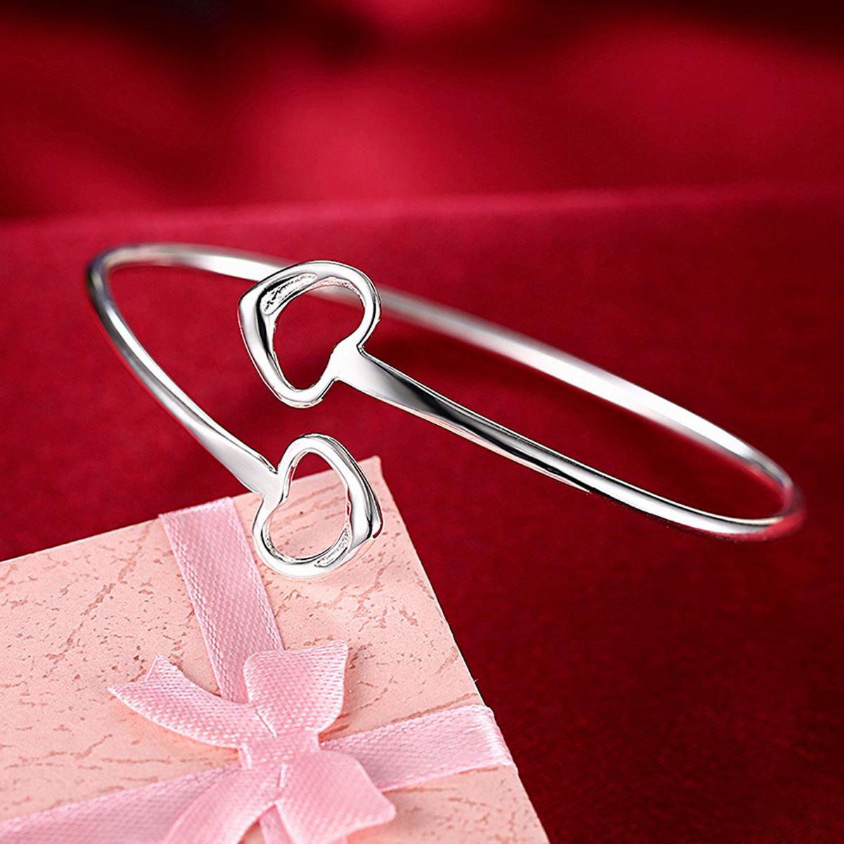 Women's Ladies Girls Thin Slim Love Heart Bangle Silver Plated Bracelet Jewellery Gift Christmas