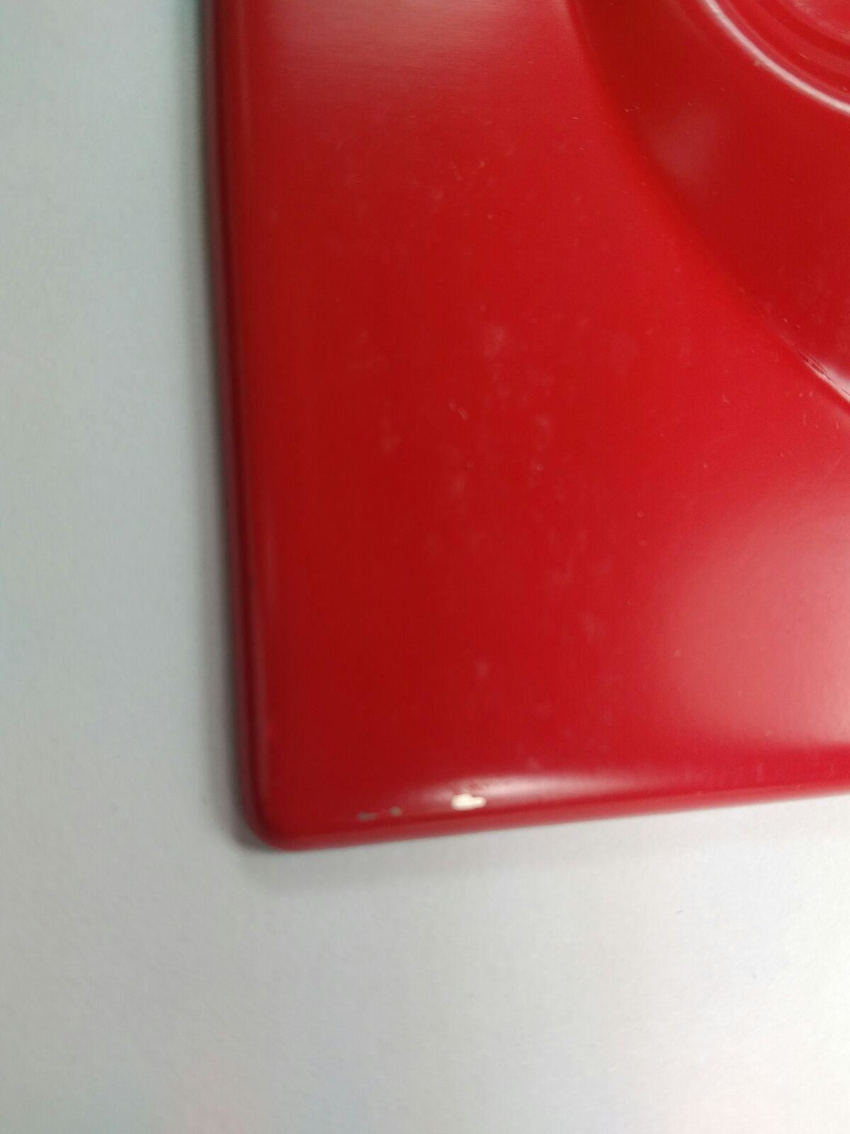 Red Strong Magnetic Metal Fridge Magnet Beer Bottle Opener Bar Restaurant Scuffed