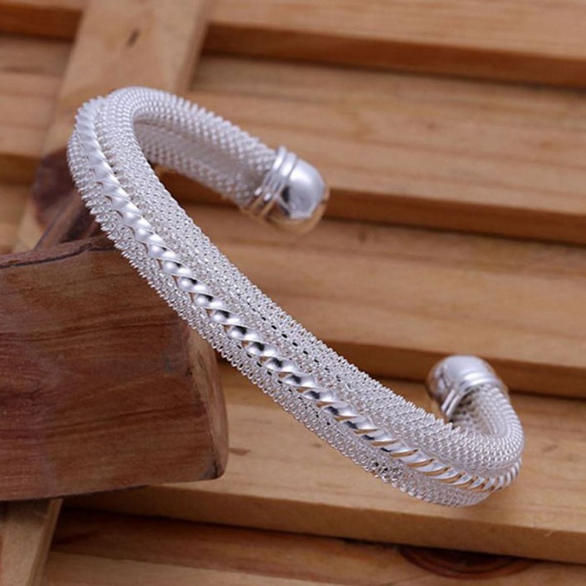 Women's Stunning Silver Plated Bangle Bracelet Intricate Weave Design Polished UK Seller BG1702