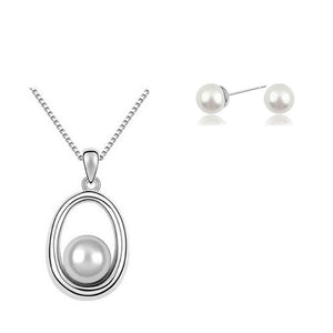 Pearl Jewellery Set Pendant Necklace & Stud Earrings White Stone