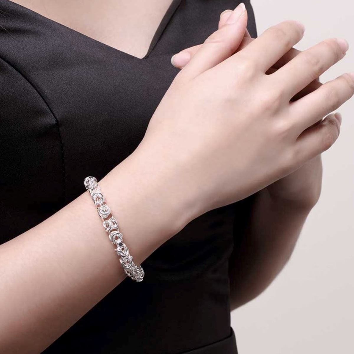 Women's Ladies Intricate Silver Plated Chain Bracelet With Lobster Clasp Close Modern Design UK Seller