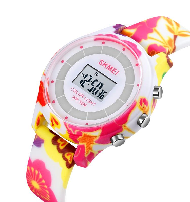 Childrens Digital Watch with Date and Flashing Lights - Fun Flower Design