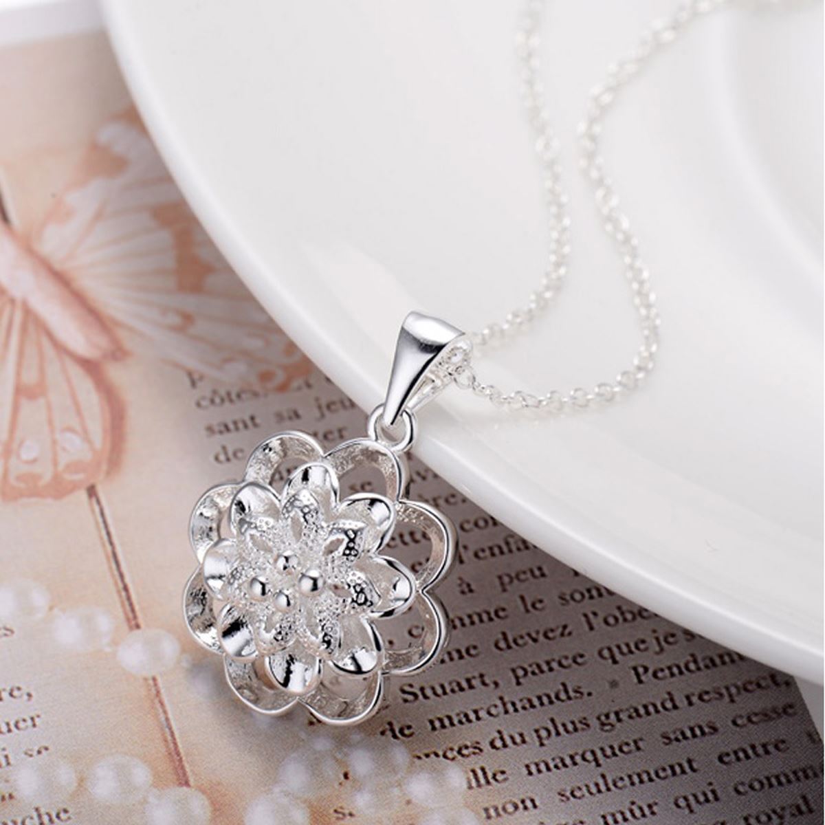 Silver Plated Star Snowflake Pendant Necklace Gift Present For Women Ladies Girls