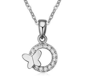Women's Cricle Silver Butterfly Feature Pendant Necklace Fashion Jewellery Girls Gift UK