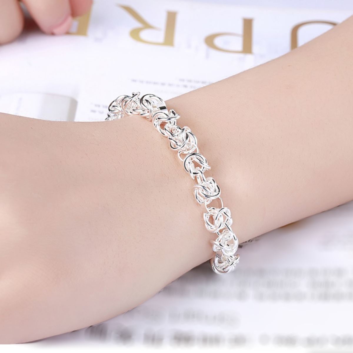 Women's Ladies Intricate Silver Plated Chain Bracelet With Toggle Clasp Close Modern Design UK Seller