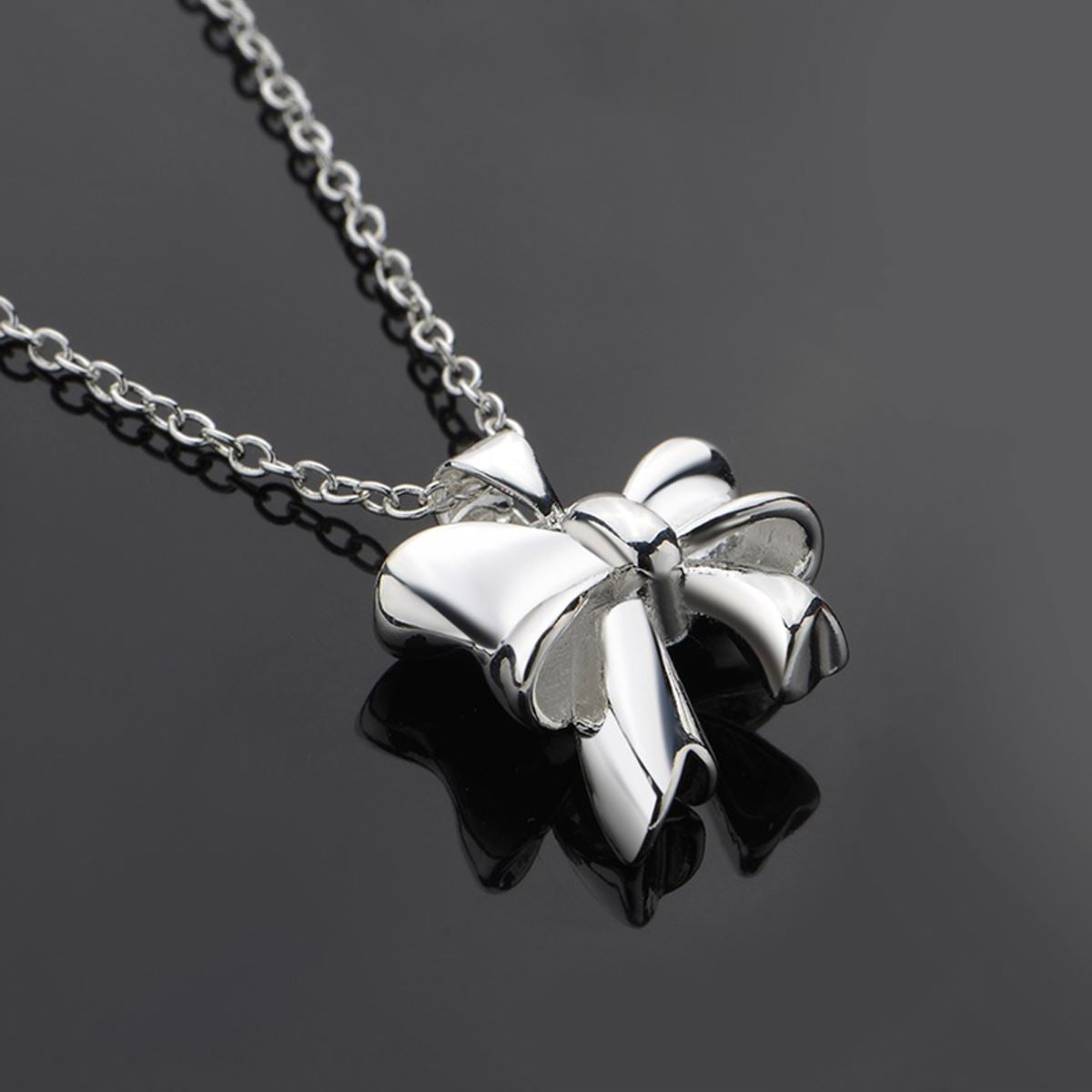 Women's Ladies Girls Silver Plated Bow Tie Charm Pendant Necklace With Chain Gift Present UK