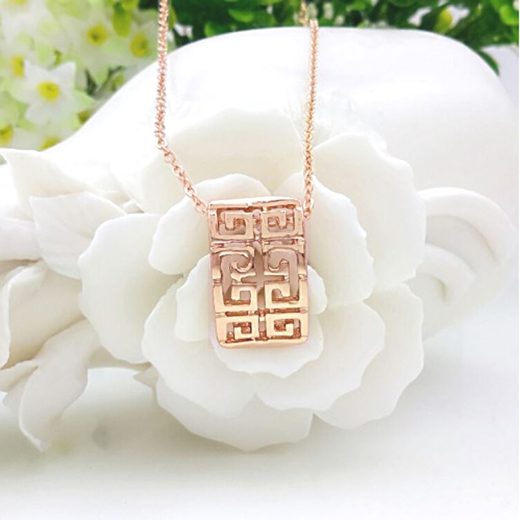 Rose Gold Women's Necklace Roman Modern Design Gift Christmas Jewellery UK Seller