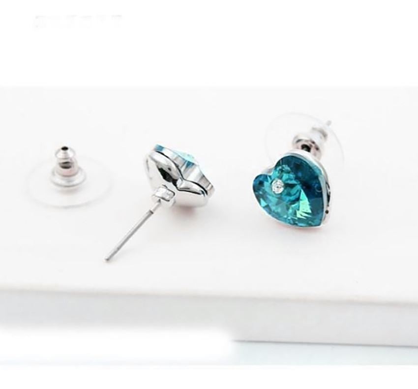 Austrian Crystal Blue Heart Shaped Rhinestone Stud Swarovski Elements Earrings UK Seller